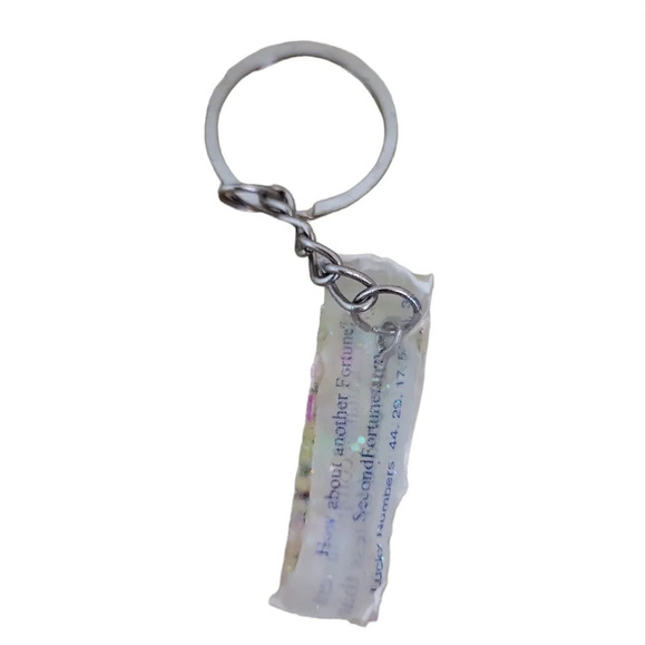 Trust Fortune I Resin Alphabet Letter Keychain Sparkly Glitter Key Chai… - Picture 2 of 2